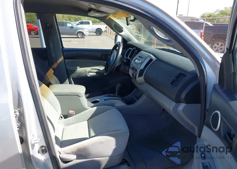 2007 Toyota Tacoma Prerunner V6 z USA, uszkodzony, nr VIN 5TEKU72N77Z407340